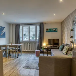 peace-in-annecy.hotels-rhonealpes.com/
